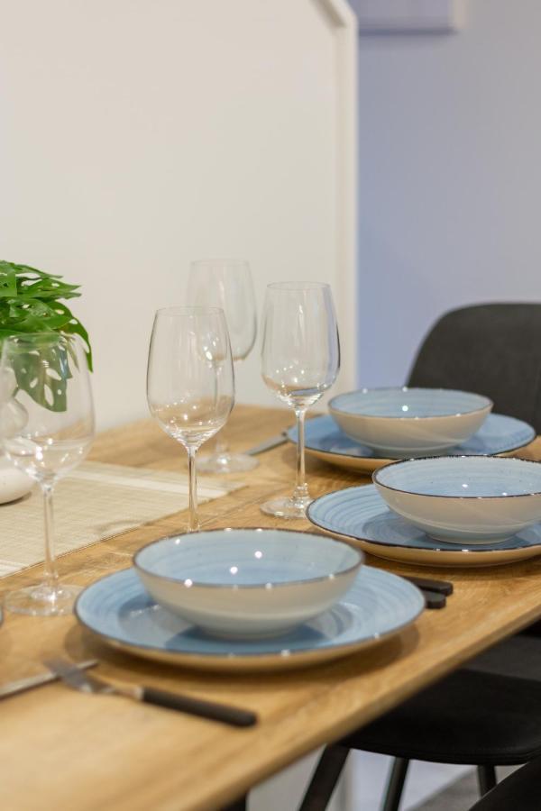 Modern City Living By Latimer Square, Cathedral Apartment Christchurch Bagian luar foto